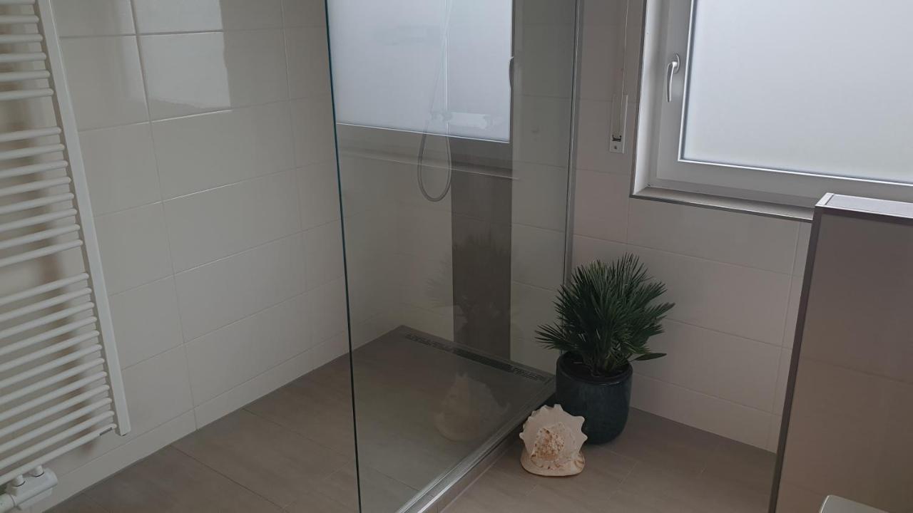 בול Boardingappartement Windeckblick, Ruhige, Zentrale Lage Mit Grossem Suedbalkon מראה חיצוני תמונה