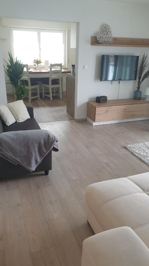 בול Boardingappartement Windeckblick, Ruhige, Zentrale Lage Mit Grossem Suedbalkon מראה חיצוני תמונה